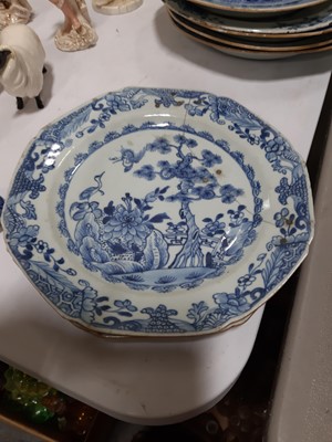 Lot 62 - Collection of Chinese ceramics