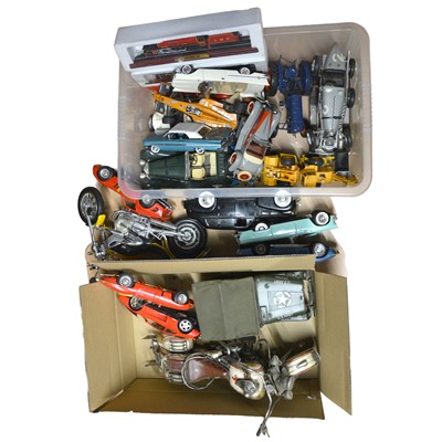 Lot 211 - Twenty-five die-cast and resin model vehicles