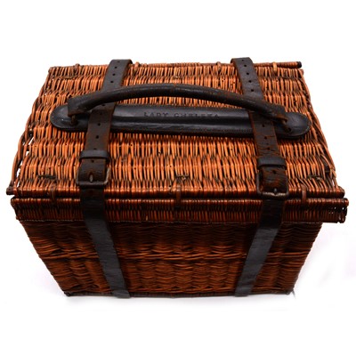 Lot 166 - Drew & Sons "En Route" tea or picnic basket