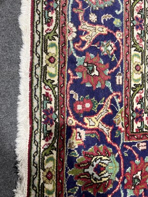 Lot 416 - Tabriz pattern carpet