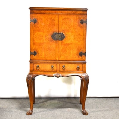 Lot 532 - Burr walnut cocktail cabinet