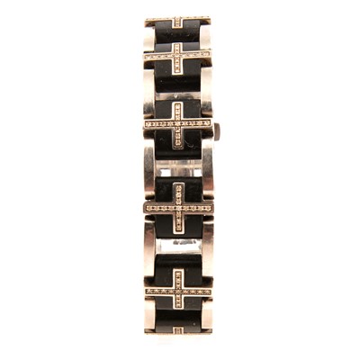 Lot 422 - Simmons Jewelery Co - a gentleman's 1.5 carat total weight diamond cross link bracelet.