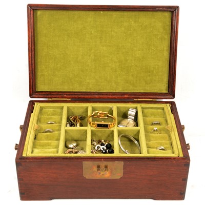 Lot 442 - An Oriental jewel box with gold, silver and costume jewellery and wristwatches.