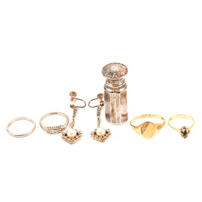 Lot 148 - Four gold rings, silver scent bottle and paste and simulated pearl earrings.