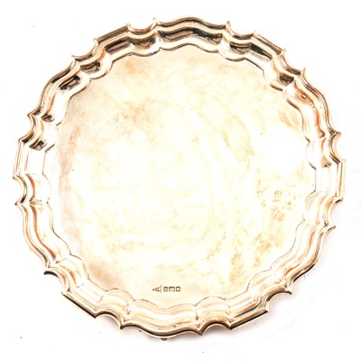 Lot 317 - Silver salver