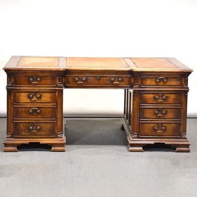 Lot 431 - Oak Partners desk