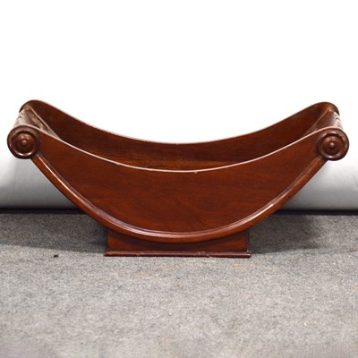 Lot 207 - Mahogany cheese coaster/ Stilton stand