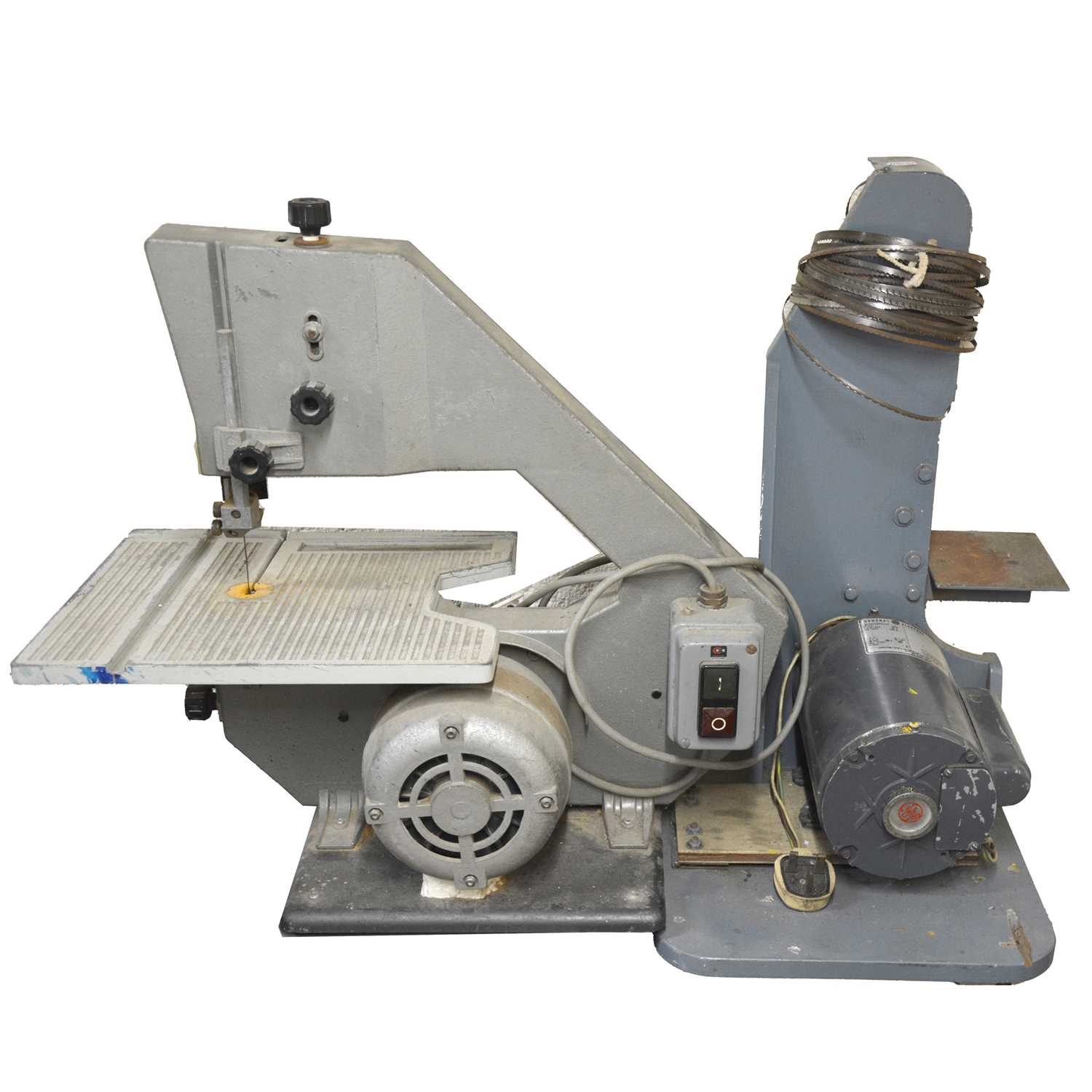 Lot 165 - Powerline Bandsaw model K1, and a General Electric vertical band saw.