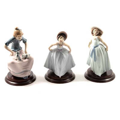 Lot 25 - Seven Lladro and Nao figurines.