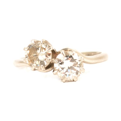 Lot 79 - A diamond two stone crossover ring