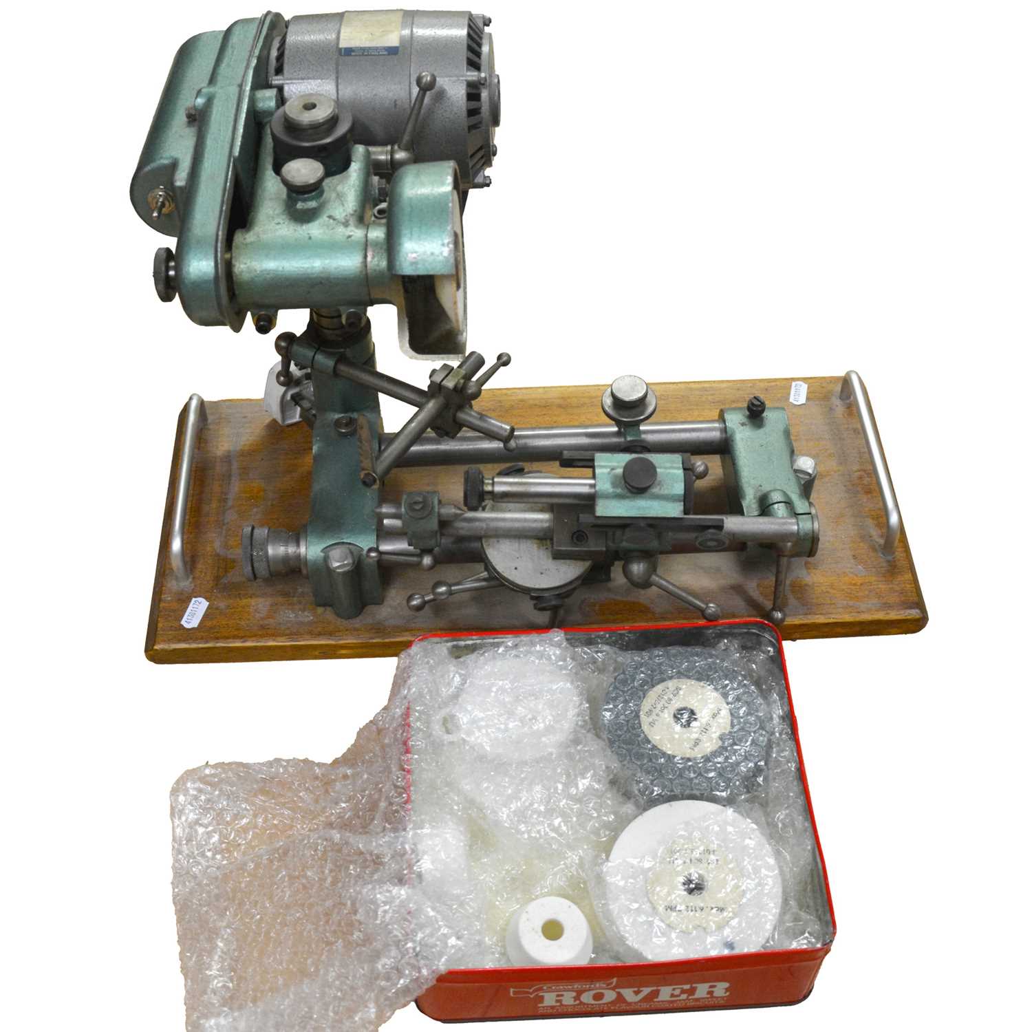 Lot 175 - Quorn tool and cutter grinder, with spare grinding pads.