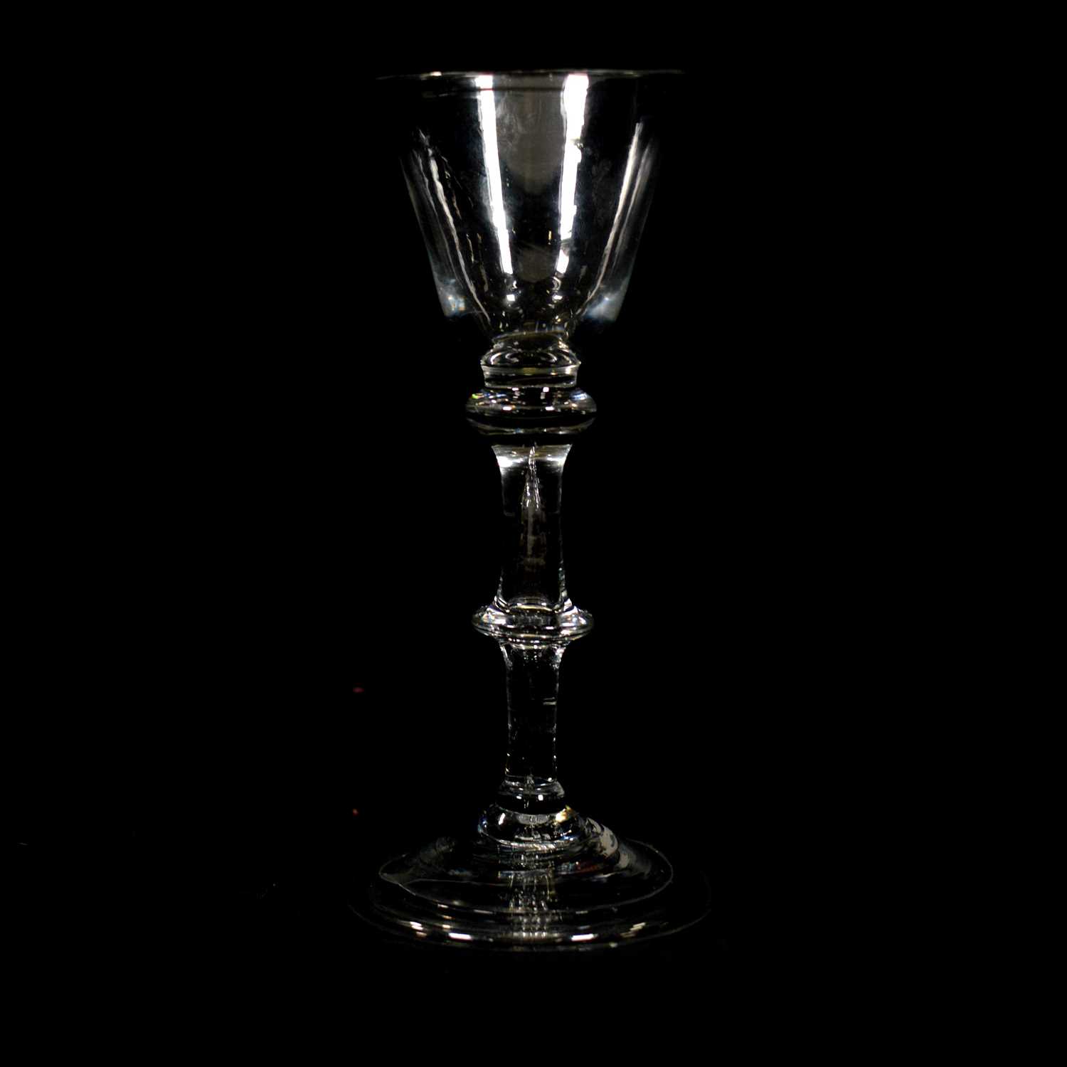 Lot 600 - Balustroid wine glass