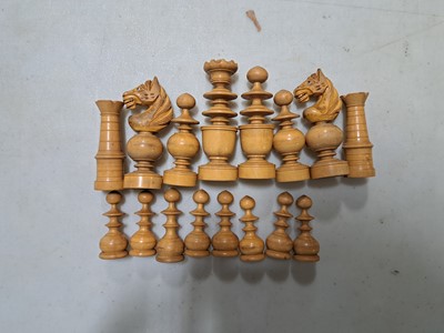 Lot 203 - French Regency pattern boxwood and ebonised chess set