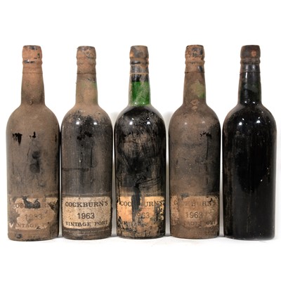 Lot 2 - Cockburn's 1963 vintage port, 5 bottles