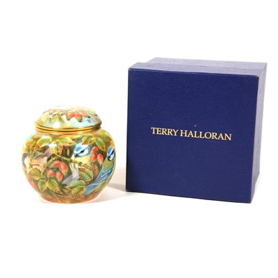 Lot 704 - Terry Halloran, Worcester, porcelain lidded vase