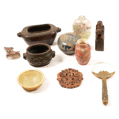 Lot 291 - Small collection of Chinese objects and artefacts