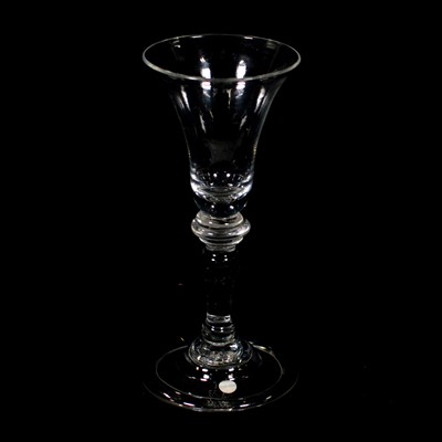 Lot 611 - Balustroid wine glass