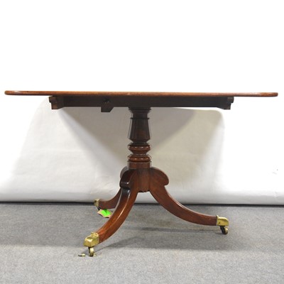 Lot 491 - Regency mahogany pedestal breakfast table