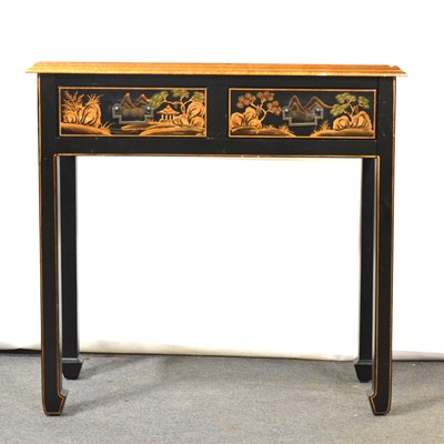 Lot 350 - Chinese style "Chinoiserie" painted side table