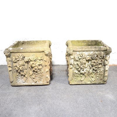 Lot 425 - Pair of Haddonstone Box planters