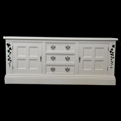 Lot 437 - Contemporary white painted sideboard