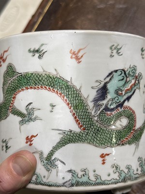 Lot 87 - Chinese famille verte brush pot