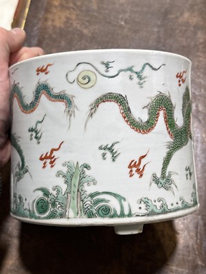 Lot 87 - Chinese famille verte brush pot