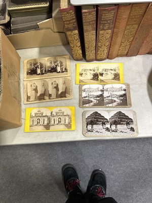 Lot 163 - A large collection of stereoscopic cards