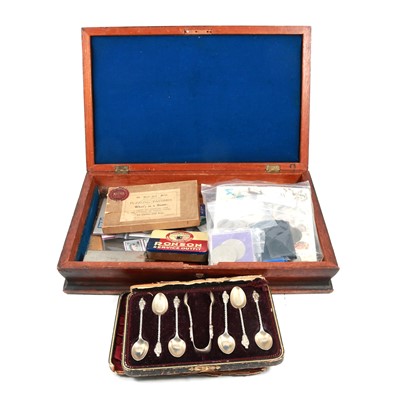 Lot 176 - Set of Apostle spoons, coins, and artefacts