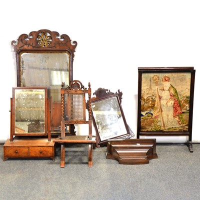 Lot 453 - Group of small furniture