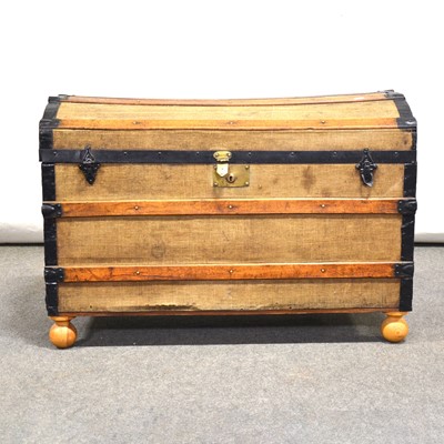 Lot 86 - Stiffened-canvas domed trunk