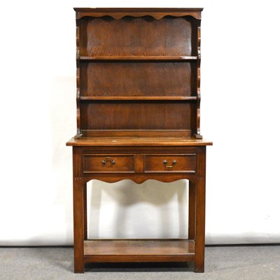 Lot 427 - Reproduction oak dresser, of small proportions