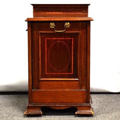 Lot 530 - Edwardian inlaid mahogany purdonium