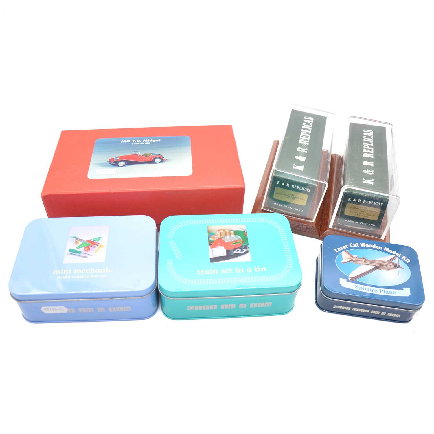 Lot 118 Three white metal model kits, with three