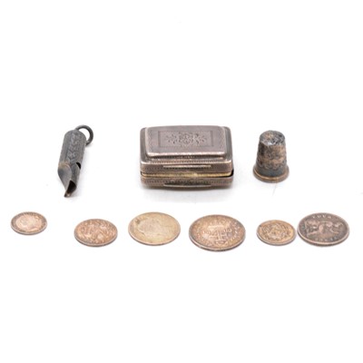 Lot 449 - A Georgian silver vinaigrette, miniature whistle and thimble, Maundy money.