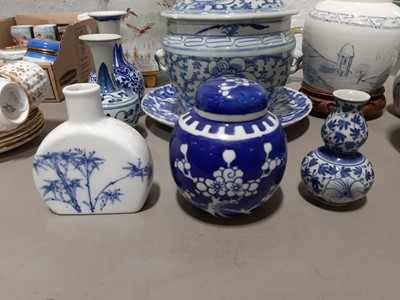 Lot 57 - Collection of Chinese and other Asian blue and white wares
