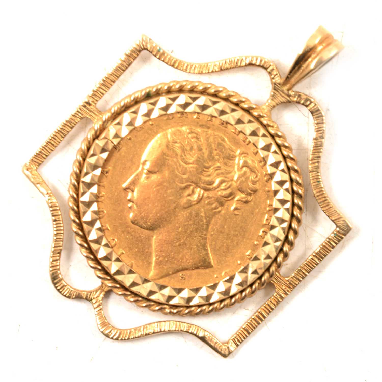 Buy 22ct Gold Quarter Sovereign Pendant Made in UK Online in India - Etsy