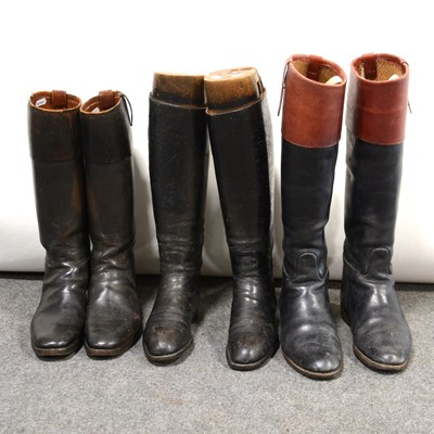 Lot 122 - Three pairs of hunting boots, wooden trees and a hunting crop.