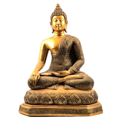 Lot 162 - Cast brass seated Buddha