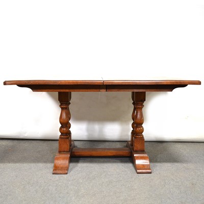 Lot 444 - Haselbech oak pull out dining table