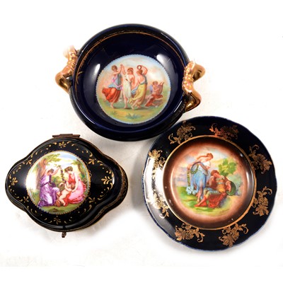 Lot 36 - Royal Vienna trinket box, a twin-handled bowl, and four plates