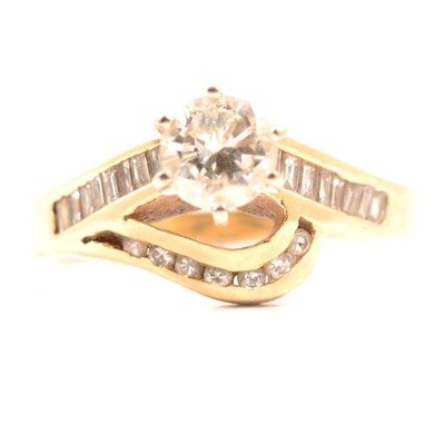 Lot 60 - A diamond solitaire ring.