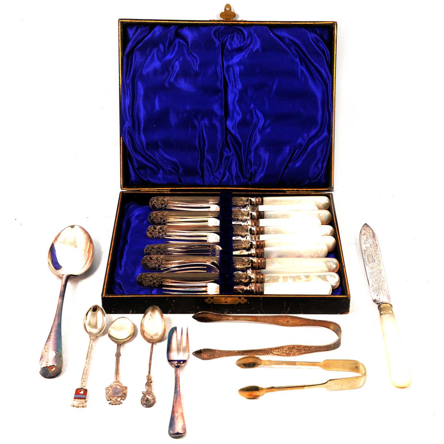 Lot 128 - Silver plated cutlery