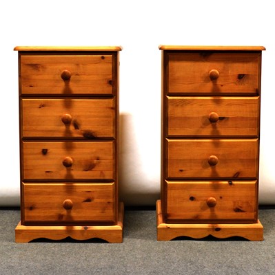 Lot 521 - Pair of modern pine bedside chests