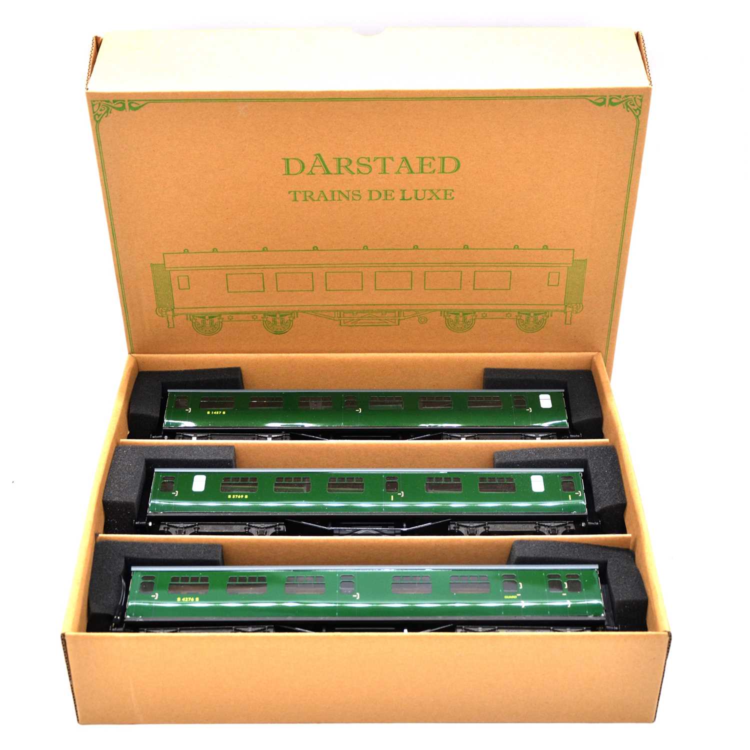 Lot 253 - Darstaed O gauge Southern Railway coach set, boxed