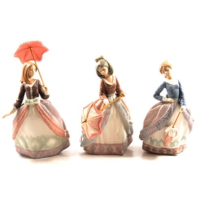 Lot 13 - Three Lladro porcelain figures