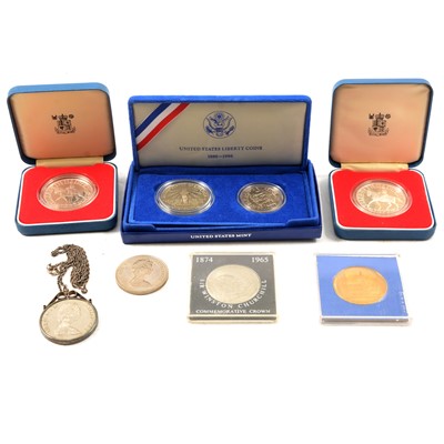 Lot 136 - Commemorative coins