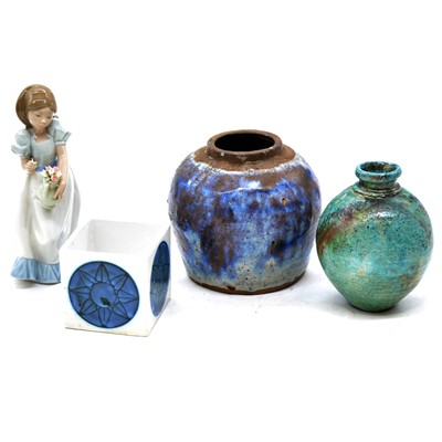 Lot 79 - Box of assorted ceramics, including a Troika cuboid vase