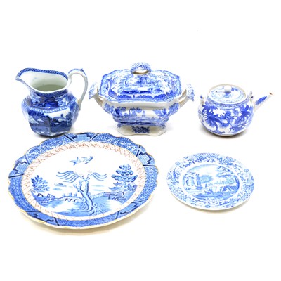Lot 58 - Collection of blue and white transferred pottery