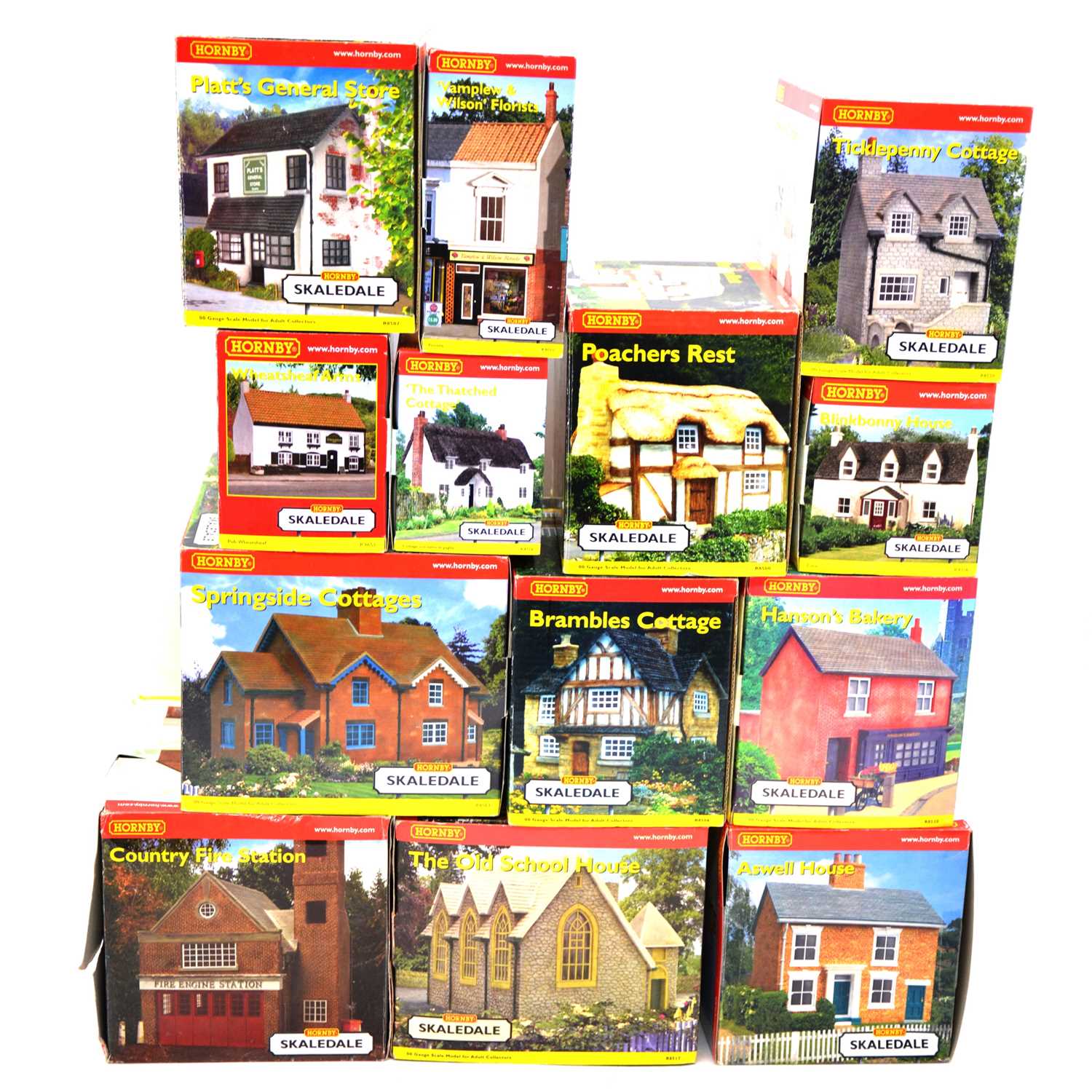 Lot 323 - Thirteen Hornby OO gauge Skaledale buildings, boxed